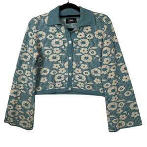 Cider Floral Cropped Cardigan Blue with Cream Button Front Wide Sleeve Medium
